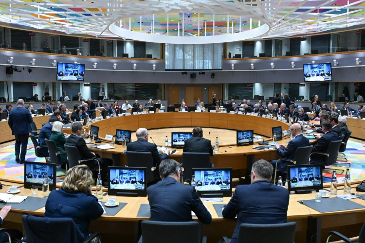 Ministrul apărării naționale, prezent la Consiliul Afaceri Externe al UE