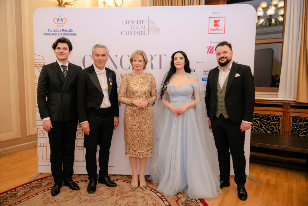 Ziarul News: Un spectacol magistral pentru susținerea tinerilor artiști la început de drum, la cea de-a XVII-a ediție a Concertului Regal Caritabil
